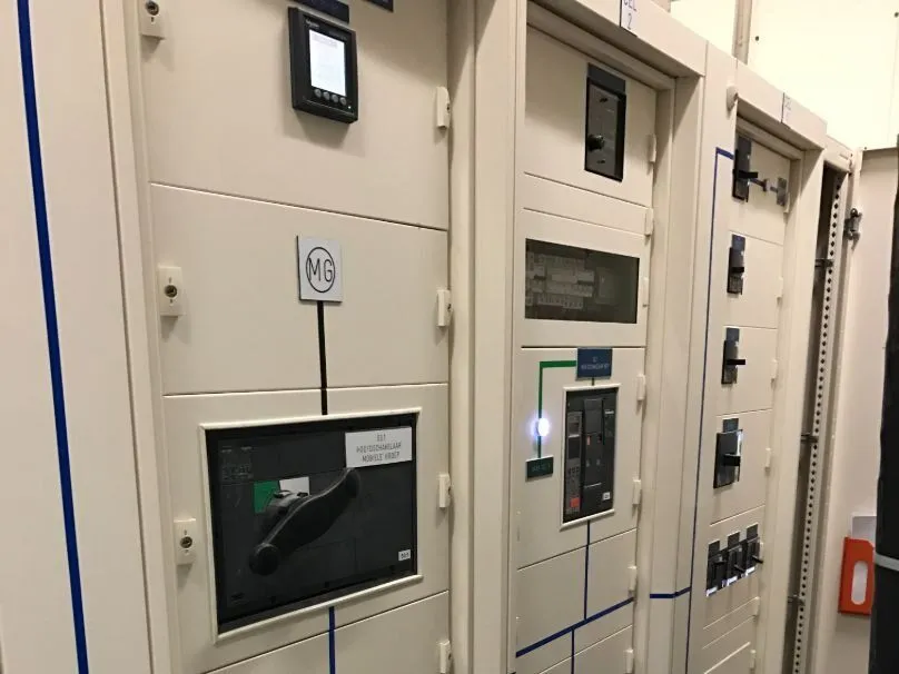Laagspanningsverdeelbord in een technische ruimte
